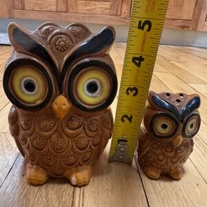 Vintage Owl Figurine Set Salt Pepper‎ Shaker Napkin Decor Kitchen Ceramic Brown